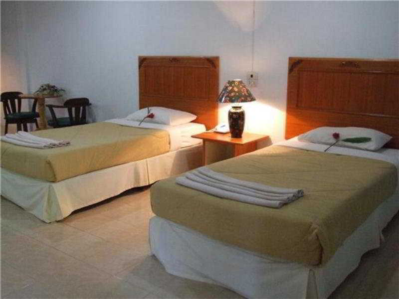 Saiyok Country Resort Ban Huai Maenam Noi Exterior foto